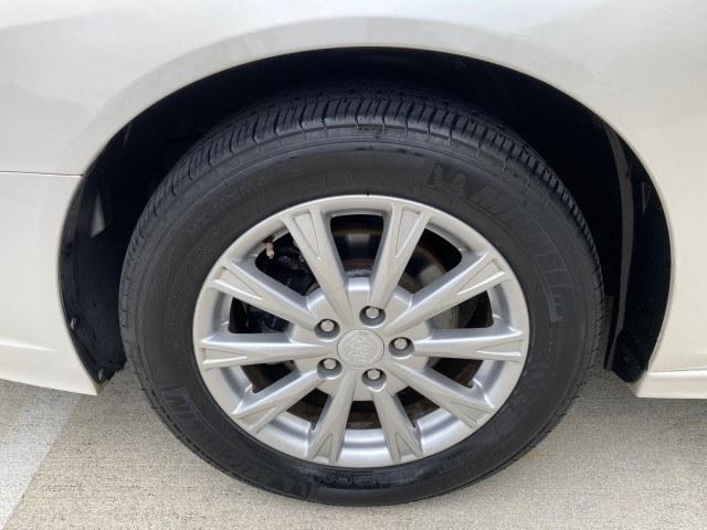 2011 White Diamond Tricoat /Cocoa/Cashmere Buick Lucerne CXL LOW MILES 39,527 (1G4HC5EM2BU) with an 3.9L V6 SFI Flex-Fuel Engine engine, Automatic transmission, located at 4701 North Dixie Hwy, Pompano Beach, FL, 33064, (954) 422-2889, 26.240938, -80.123474 - OUR WEBPAGE FLORIDACARS1.COM HAS OVER 100 PHOTOS AND FREE CARFAX LINK 2011 Buick Lucerne CXL Sedan 4 DR 3.9L V6 F OHV 12V Flex Fuel 27 MPG Front Wheel Drive Features ABS Brakes Air Conditioning Alloy Wheels AM/FM Stereo Automatic Transmission Auxiliary Audio Input Blind Spot Monitor Bluetooth Techno- Photo#19