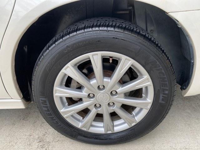 2011 White Diamond Tricoat /Cocoa/Cashmere Buick Lucerne CXL LOW MILES 39,527 (1G4HC5EM2BU) with an 3.9L V6 SFI Flex-Fuel Engine engine, Automatic transmission, located at 4701 North Dixie Hwy, Pompano Beach, FL, 33064, (954) 422-2889, 26.240938, -80.123474 - OUR WEBPAGE FLORIDACARS1.COM HAS OVER 100 PHOTOS AND FREE CARFAX LINK 2011 Buick Lucerne CXL Sedan 4 DR 3.9L V6 F OHV 12V Flex Fuel 27 MPG Front Wheel Drive Features ABS Brakes Air Conditioning Alloy Wheels AM/FM Stereo Automatic Transmission Auxiliary Audio Input Blind Spot Monitor Bluetooth Techno- Photo#60