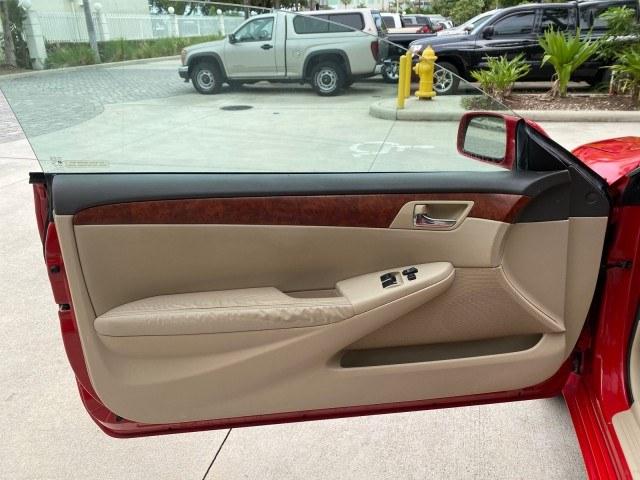 2006 Absolutely Red /Ivory Toyota Camry Solara SLE V6 LOW MILES 82,218 1 OWNER (4T1FA38P16U) with an 3.3L DOHC SMPI 24-Valve V6 Engine engine, Automatic transmission, located at 4701 North Dixie Hwy, Pompano Beach, FL, 33064, (954) 422-2889, 26.240938, -80.123474 - OUR WEBPAGE FLORIDACARS1.COM HAS OVER 100 PHOTOS AND FREE CARFAX LINK 2006 Toyota Camry Solara SLE V6 1 OWNER Convertible 3.3L V6 F DOHC 24V Gasoline 29 MPG Front Wheel Drive Features ABS Brakes Air Conditioning Alloy Wheels AM/FM Stereo Automatic Transmission CD Audio Cruise Control Front Seat Heat- Photo#41