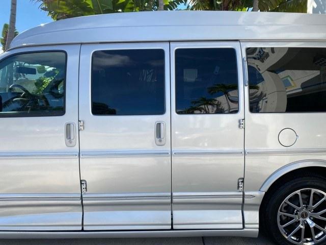 2013 Pure Silver Metallic /Neutral GMC Savana HIGH TOP CONV VAN HIGH TOP CONV LOW MILES 27,511 1 OWNER (1GDS7DC43D1) with an 5.3L Vortec 1000 V8 SFI Flex-Fuel Engine engine, Automatic transmission, located at 4701 North Dixie Hwy, Pompano Beach, FL, 33064, (954) 422-2889, 26.240938, -80.123474 - OUR WEBPAGE FLORIDACARS1.COM HAS OVER 100 PHOTOS AND FREE CARFAX LINK 2013 GMC Savana 1500 1 OWNER Van 5.3L V8 F OHV 16V Flex Fuel 17 MPG Rear Wheel Drive Features ABS Brakes Air Conditioning Alloy Wheels AM/FM Stereo Automatic Transmission Auxiliary Audio Input CD Audio Convenience Package Cruise C- Photo#58