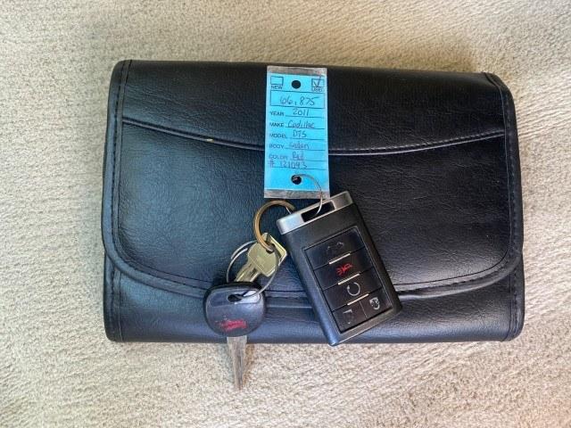 2011 Crystal Red Tintcoat /Shale/Cocoa Cadillac DTS LOW MILES 66,888 1 OWNER (1G6KD5E63BU) with an Northstar 4.6L DOHC V8 Engine engine, Automatic transmission, located at 4701 North Dixie Hwy, Pompano Beach, FL, 33064, (954) 422-2889, 26.240938, -80.123474 - OUR WEBPAGE FLORIDACARS1.COM HAS OVER 100 PHOTOS AND FREE CARFAX LINK 2011 Cadillac DTS Luxury Collection 1 OWNER Sedan 4 DR 4.6L V8 F DOHC 32V Gasoline 23 MPG Front Wheel Drive Features A/C Seat(s) ABS Brakes Air Conditioning Alloy Wheels AM/FM Stereo Automated Cruise Control Automatic Transmission- Photo#23