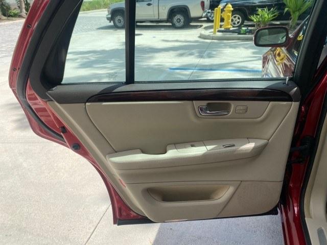 2011 Crystal Red Tintcoat /Shale/Cocoa Cadillac DTS LOW MILES 66,888 1 OWNER (1G6KD5E63BU) with an Northstar 4.6L DOHC V8 Engine engine, Automatic transmission, located at 4701 North Dixie Hwy, Pompano Beach, FL, 33064, (954) 422-2889, 26.240938, -80.123474 - OUR WEBPAGE FLORIDACARS1.COM HAS OVER 100 PHOTOS AND FREE CARFAX LINK 2011 Cadillac DTS Luxury Collection 1 OWNER Sedan 4 DR 4.6L V8 F DOHC 32V Gasoline 23 MPG Front Wheel Drive Features A/C Seat(s) ABS Brakes Air Conditioning Alloy Wheels AM/FM Stereo Automated Cruise Control Automatic Transmission- Photo#52