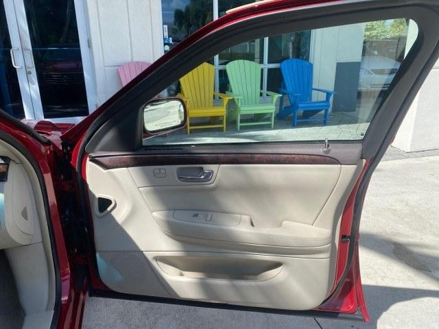 2011 Crystal Red Tintcoat /Shale/Cocoa Cadillac DTS LOW MILES 66,888 1 OWNER (1G6KD5E63BU) with an Northstar 4.6L DOHC V8 Engine engine, Automatic transmission, located at 4701 North Dixie Hwy, Pompano Beach, FL, 33064, (954) 422-2889, 26.240938, -80.123474 - OUR WEBPAGE FLORIDACARS1.COM HAS OVER 100 PHOTOS AND FREE CARFAX LINK 2011 Cadillac DTS Luxury Collection 1 OWNER Sedan 4 DR 4.6L V8 F DOHC 32V Gasoline 23 MPG Front Wheel Drive Features A/C Seat(s) ABS Brakes Air Conditioning Alloy Wheels AM/FM Stereo Automated Cruise Control Automatic Transmission- Photo#77