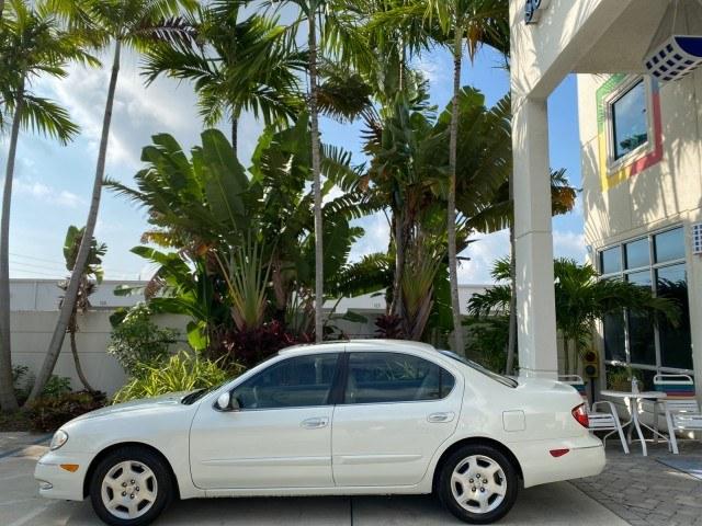 2000 Aspen White Pearl /Beige INFINITI I30 Touring LOW MILES 27,139 1 OWNER (JNKCA31A8YT) with an 3.0L DOHC SMPI 24-Valve V6 Engine engine, Automatic transmission, located at 4701 North Dixie Hwy, Pompano Beach, FL, 33064, (954) 422-2889, 26.240938, -80.123474 - OUR WEBPAGE FLORIDACARS1.COM HAS OVER 100 PHOTOS AND FREE CARFAX LINK 2000 Infiniti I30 1 OWNER Sedan 4 DR 3.0L V6 F DOHC 24V Gasoline 28 MPG Front Wheel Drive Features ABS Brakes Air Conditioning Alloy Wheels AM/FM Stereo Automatic Transmission BOSE Sound System Cassette Player CD Audio Cruise Cont- Photo#4