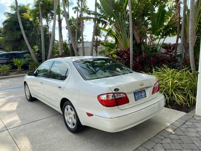 2000 Aspen White Pearl /Beige INFINITI I30 Touring LOW MILES 27,139 1 OWNER (JNKCA31A8YT) with an 3.0L DOHC SMPI 24-Valve V6 Engine engine, Automatic transmission, located at 4701 North Dixie Hwy, Pompano Beach, FL, 33064, (954) 422-2889, 26.240938, -80.123474 - OUR WEBPAGE FLORIDACARS1.COM HAS OVER 100 PHOTOS AND FREE CARFAX LINK 2000 Infiniti I30 1 OWNER Sedan 4 DR 3.0L V6 F DOHC 24V Gasoline 28 MPG Front Wheel Drive Features ABS Brakes Air Conditioning Alloy Wheels AM/FM Stereo Automatic Transmission BOSE Sound System Cassette Player CD Audio Cruise Cont- Photo#5
