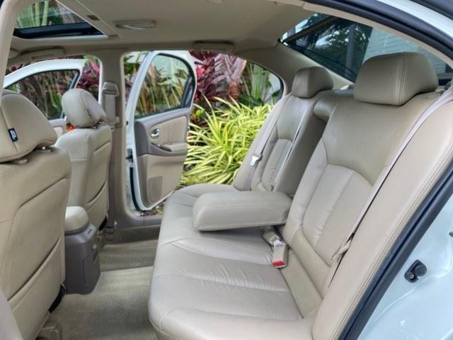 2000 Aspen White Pearl /Beige INFINITI I30 Touring LOW MILES 27,139 1 OWNER (JNKCA31A8YT) with an 3.0L DOHC SMPI 24-Valve V6 Engine engine, Automatic transmission, located at 4701 North Dixie Hwy, Pompano Beach, FL, 33064, (954) 422-2889, 26.240938, -80.123474 - OUR WEBPAGE FLORIDACARS1.COM HAS OVER 100 PHOTOS AND FREE CARFAX LINK 2000 Infiniti I30 1 OWNER Sedan 4 DR 3.0L V6 F DOHC 24V Gasoline 28 MPG Front Wheel Drive Features ABS Brakes Air Conditioning Alloy Wheels AM/FM Stereo Automatic Transmission BOSE Sound System Cassette Player CD Audio Cruise Cont- Photo#14