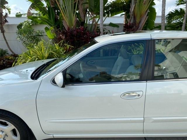 2000 Aspen White Pearl /Beige INFINITI I30 Touring LOW MILES 27,139 1 OWNER (JNKCA31A8YT) with an 3.0L DOHC SMPI 24-Valve V6 Engine engine, Automatic transmission, located at 4701 North Dixie Hwy, Pompano Beach, FL, 33064, (954) 422-2889, 26.240938, -80.123474 - OUR WEBPAGE FLORIDACARS1.COM HAS OVER 100 PHOTOS AND FREE CARFAX LINK 2000 Infiniti I30 1 OWNER Sedan 4 DR 3.0L V6 F DOHC 24V Gasoline 28 MPG Front Wheel Drive Features ABS Brakes Air Conditioning Alloy Wheels AM/FM Stereo Automatic Transmission BOSE Sound System Cassette Player CD Audio Cruise Cont- Photo#28
