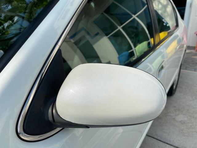 2000 Aspen White Pearl /Beige INFINITI I30 Touring LOW MILES 27,139 1 OWNER (JNKCA31A8YT) with an 3.0L DOHC SMPI 24-Valve V6 Engine engine, Automatic transmission, located at 4701 North Dixie Hwy, Pompano Beach, FL, 33064, (954) 422-2889, 26.240938, -80.123474 - OUR WEBPAGE FLORIDACARS1.COM HAS OVER 100 PHOTOS AND FREE CARFAX LINK 2000 Infiniti I30 1 OWNER Sedan 4 DR 3.0L V6 F DOHC 24V Gasoline 28 MPG Front Wheel Drive Features ABS Brakes Air Conditioning Alloy Wheels AM/FM Stereo Automatic Transmission BOSE Sound System Cassette Player CD Audio Cruise Cont- Photo#31