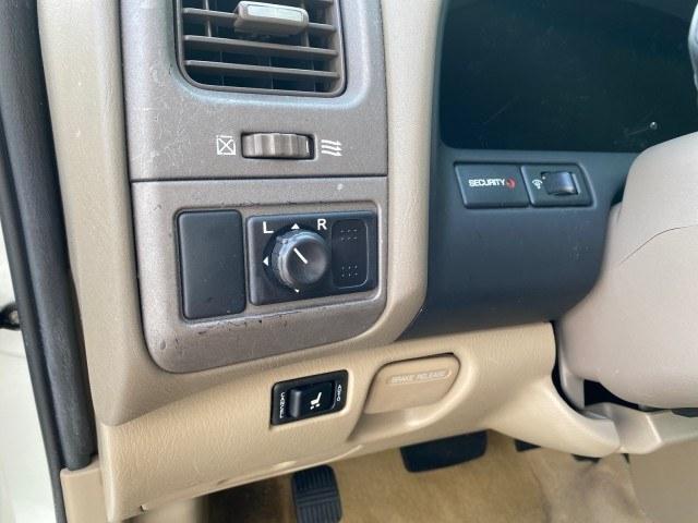 2000 Aspen White Pearl /Beige INFINITI I30 Touring LOW MILES 27,139 1 OWNER (JNKCA31A8YT) with an 3.0L DOHC SMPI 24-Valve V6 Engine engine, Automatic transmission, located at 4701 North Dixie Hwy, Pompano Beach, FL, 33064, (954) 422-2889, 26.240938, -80.123474 - OUR WEBPAGE FLORIDACARS1.COM HAS OVER 100 PHOTOS AND FREE CARFAX LINK 2000 Infiniti I30 1 OWNER Sedan 4 DR 3.0L V6 F DOHC 24V Gasoline 28 MPG Front Wheel Drive Features ABS Brakes Air Conditioning Alloy Wheels AM/FM Stereo Automatic Transmission BOSE Sound System Cassette Player CD Audio Cruise Cont- Photo#40