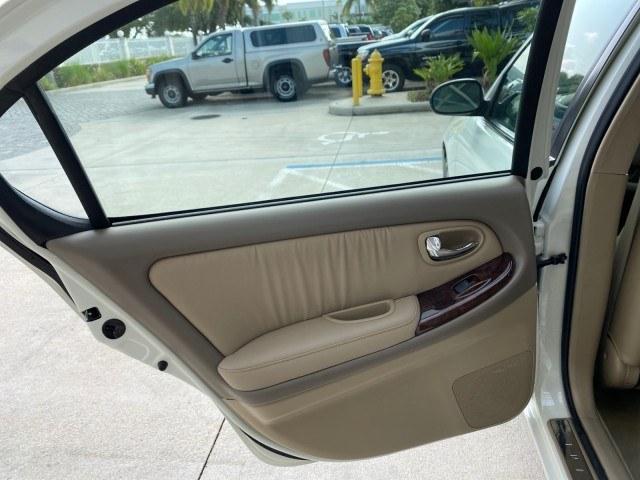 2000 Aspen White Pearl /Beige INFINITI I30 Touring LOW MILES 27,139 1 OWNER (JNKCA31A8YT) with an 3.0L DOHC SMPI 24-Valve V6 Engine engine, Automatic transmission, located at 4701 North Dixie Hwy, Pompano Beach, FL, 33064, (954) 422-2889, 26.240938, -80.123474 - OUR WEBPAGE FLORIDACARS1.COM HAS OVER 100 PHOTOS AND FREE CARFAX LINK 2000 Infiniti I30 1 OWNER Sedan 4 DR 3.0L V6 F DOHC 24V Gasoline 28 MPG Front Wheel Drive Features ABS Brakes Air Conditioning Alloy Wheels AM/FM Stereo Automatic Transmission BOSE Sound System Cassette Player CD Audio Cruise Cont- Photo#57