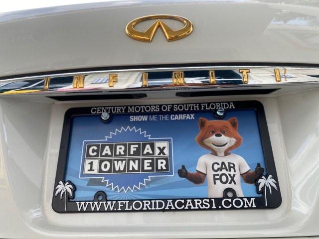2000 Aspen White Pearl /Beige INFINITI I30 Touring LOW MILES 27,139 1 OWNER (JNKCA31A8YT) with an 3.0L DOHC SMPI 24-Valve V6 Engine engine, Automatic transmission, located at 4701 North Dixie Hwy, Pompano Beach, FL, 33064, (954) 422-2889, 26.240938, -80.123474 - OUR WEBPAGE FLORIDACARS1.COM HAS OVER 100 PHOTOS AND FREE CARFAX LINK 2000 Infiniti I30 1 OWNER Sedan 4 DR 3.0L V6 F DOHC 24V Gasoline 28 MPG Front Wheel Drive Features ABS Brakes Air Conditioning Alloy Wheels AM/FM Stereo Automatic Transmission BOSE Sound System Cassette Player CD Audio Cruise Cont- Photo#67