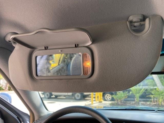 2006 Light Ice Blue Metallic /Camel Lincoln Town Car Signature LOW MILES 21,718 1 OWNER (1LNHM81W16Y) with an 4.6L SOHC EFI V8 Engine engine, Automatic transmission, located at 4701 North Dixie Hwy, Pompano Beach, FL, 33064, (954) 422-2889, 26.240938, -80.123474 - OUR WEBPAGE FLORIDACARS1.COM HAS OVER 100 PHOTOS AND FREE CARFAX LINK 2006 Lincoln Town Car Signature 1 OWNER Sedan 4 DR 4.6L V8 F OHV Gasoline 25 MPG Rear Wheel Drive Features ABS Brakes Air Conditioning Alloy Wheels AM/FM Stereo Automatic Transmission CD Audio Cruise Control Leather Seats Power Lo- Photo#45