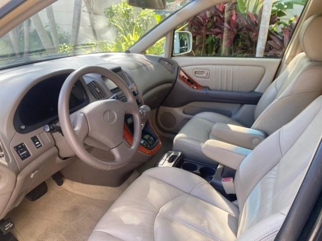 1999 Desert Bronze Metallic /Ivory Lexus RX 300 Luxury SUV LOW MILES 62,417 1 OWNER (JT6GF10U6X0) with an 3.0L Aluminum 24-Valve V6 Engine engine, Automatic transmission, located at 4701 North Dixie Hwy, Pompano Beach, FL, 33064, (954) 422-2889, 26.240938, -80.123474 - OUR WEBPAGE FLORIDACARS1.COM HAS OVER 100 PHOTOS AND FREE CARFAX LINK 1999 Lexus RX 300 1 OWNER 4 Door Wagon/Sport Utility 3.0L V6 F 24V Gasoline 24 MPG Front Wheel Drive Features ABS Brakes Air Conditioning Alloy Wheels AM/FM Stereo Automatic Transmission Cassette Player Cruise Control Full Roof Ra- Photo#33