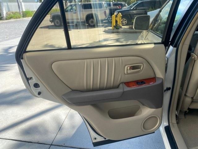 1999 Desert Bronze Metallic /Ivory Lexus RX 300 Luxury SUV LOW MILES 62,417 1 OWNER (JT6GF10U6X0) with an 3.0L Aluminum 24-Valve V6 Engine engine, Automatic transmission, located at 4701 North Dixie Hwy, Pompano Beach, FL, 33064, (954) 422-2889, 26.240938, -80.123474 - OUR WEBPAGE FLORIDACARS1.COM HAS OVER 100 PHOTOS AND FREE CARFAX LINK 1999 Lexus RX 300 1 OWNER 4 Door Wagon/Sport Utility 3.0L V6 F 24V Gasoline 24 MPG Front Wheel Drive Features ABS Brakes Air Conditioning Alloy Wheels AM/FM Stereo Automatic Transmission Cassette Player Cruise Control Full Roof Ra- Photo#50