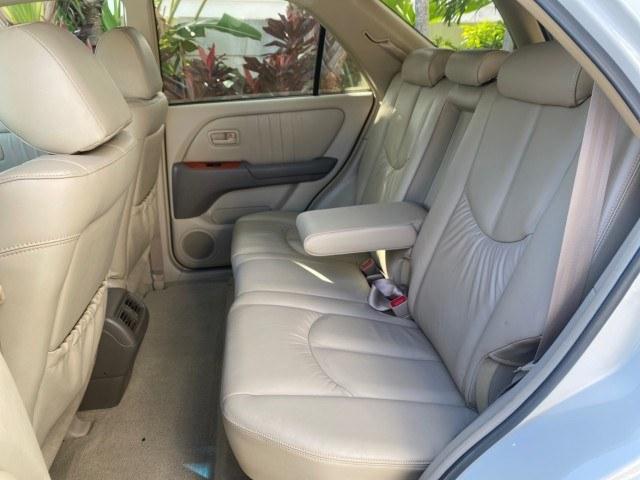1999 Desert Bronze Metallic /Ivory Lexus RX 300 Luxury SUV LOW MILES 62,417 1 OWNER (JT6GF10U6X0) with an 3.0L Aluminum 24-Valve V6 Engine engine, Automatic transmission, located at 4701 North Dixie Hwy, Pompano Beach, FL, 33064, (954) 422-2889, 26.240938, -80.123474 - OUR WEBPAGE FLORIDACARS1.COM HAS OVER 100 PHOTOS AND FREE CARFAX LINK 1999 Lexus RX 300 1 OWNER 4 Door Wagon/Sport Utility 3.0L V6 F 24V Gasoline 24 MPG Front Wheel Drive Features ABS Brakes Air Conditioning Alloy Wheels AM/FM Stereo Automatic Transmission Cassette Player Cruise Control Full Roof Ra- Photo#51