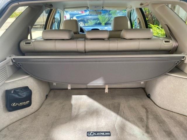 1999 Desert Bronze Metallic /Ivory Lexus RX 300 Luxury SUV LOW MILES 62,417 1 OWNER (JT6GF10U6X0) with an 3.0L Aluminum 24-Valve V6 Engine engine, Automatic transmission, located at 4701 North Dixie Hwy, Pompano Beach, FL, 33064, (954) 422-2889, 26.240938, -80.123474 - OUR WEBPAGE FLORIDACARS1.COM HAS OVER 100 PHOTOS AND FREE CARFAX LINK 1999 Lexus RX 300 1 OWNER 4 Door Wagon/Sport Utility 3.0L V6 F 24V Gasoline 24 MPG Front Wheel Drive Features ABS Brakes Air Conditioning Alloy Wheels AM/FM Stereo Automatic Transmission Cassette Player Cruise Control Full Roof Ra- Photo#68