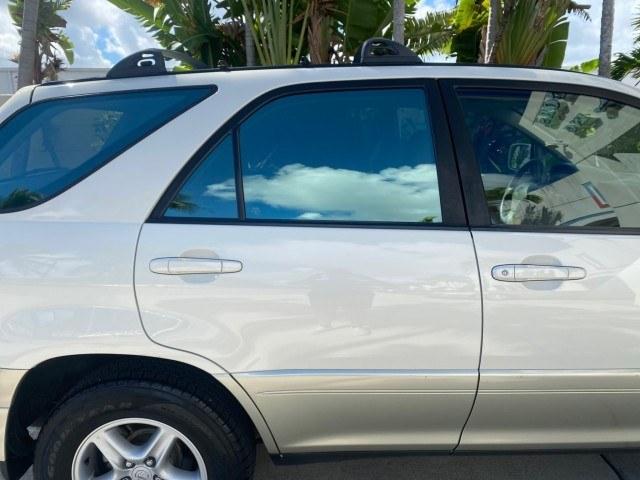 1999 Desert Bronze Metallic /Ivory Lexus RX 300 Luxury SUV LOW MILES 62,417 1 OWNER (JT6GF10U6X0) with an 3.0L Aluminum 24-Valve V6 Engine engine, Automatic transmission, located at 4701 North Dixie Hwy, Pompano Beach, FL, 33064, (954) 422-2889, 26.240938, -80.123474 - OUR WEBPAGE FLORIDACARS1.COM HAS OVER 100 PHOTOS AND FREE CARFAX LINK 1999 Lexus RX 300 1 OWNER 4 Door Wagon/Sport Utility 3.0L V6 F 24V Gasoline 24 MPG Front Wheel Drive Features ABS Brakes Air Conditioning Alloy Wheels AM/FM Stereo Automatic Transmission Cassette Player Cruise Control Full Roof Ra- Photo#83