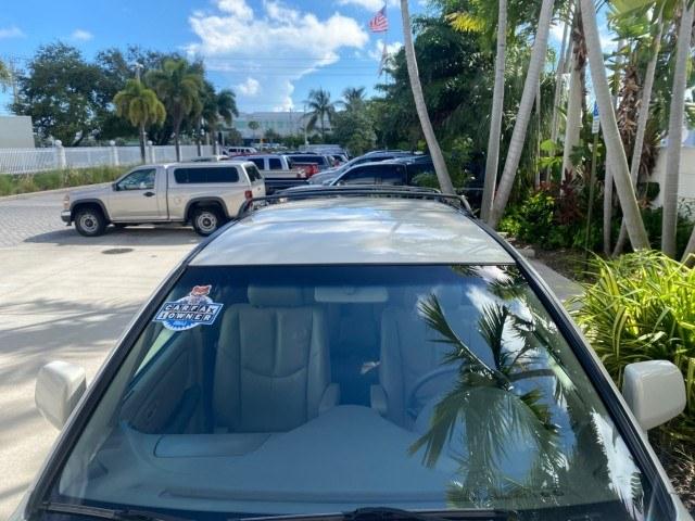 1999 Desert Bronze Metallic /Ivory Lexus RX 300 Luxury SUV LOW MILES 62,417 1 OWNER (JT6GF10U6X0) with an 3.0L Aluminum 24-Valve V6 Engine engine, Automatic transmission, located at 4701 North Dixie Hwy, Pompano Beach, FL, 33064, (954) 422-2889, 26.240938, -80.123474 - OUR WEBPAGE FLORIDACARS1.COM HAS OVER 100 PHOTOS AND FREE CARFAX LINK 1999 Lexus RX 300 1 OWNER 4 Door Wagon/Sport Utility 3.0L V6 F 24V Gasoline 24 MPG Front Wheel Drive Features ABS Brakes Air Conditioning Alloy Wheels AM/FM Stereo Automatic Transmission Cassette Player Cruise Control Full Roof Ra- Photo#92
