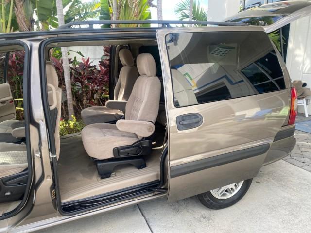 2005 Bronzemist Metallic /Neutral Chevrolet Venture LS LOW MILES 48,285 (1GNDV23E45D) with an 3.4L 3400 V6 SFI Engine engine, Automatic transmission, located at 4701 North Dixie Hwy, Pompano Beach, FL, 33064, (954) 422-2889, 26.240938, -80.123474 - OUR WEBPAGE FLORIDACARS1.COM HAS OVER 100 PHOTOS AND FREE CARFAX LINK 2005 Chevrolet Venture LS Van 3.4L V6 F Gasoline 26 MPG Front Wheel Drive Features ABS Brakes Air Conditioning Alloy Wheels AM/FM Stereo Automatic Transmission CD Audio Cloth Seats Cruise Control Parking Sensors Power Locks Roof R- Photo#13