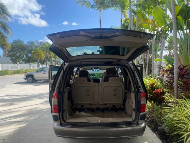 2005 Bronzemist Metallic /Neutral Chevrolet Venture LS LOW MILES 48,285 (1GNDV23E45D) with an 3.4L 3400 V6 SFI Engine engine, Automatic transmission, located at 4701 North Dixie Hwy, Pompano Beach, FL, 33064, (954) 422-2889, 26.240938, -80.123474 - OUR WEBPAGE FLORIDACARS1.COM HAS OVER 100 PHOTOS AND FREE CARFAX LINK 2005 Chevrolet Venture LS Van 3.4L V6 F Gasoline 26 MPG Front Wheel Drive Features ABS Brakes Air Conditioning Alloy Wheels AM/FM Stereo Automatic Transmission CD Audio Cloth Seats Cruise Control Parking Sensors Power Locks Roof R- Photo#15