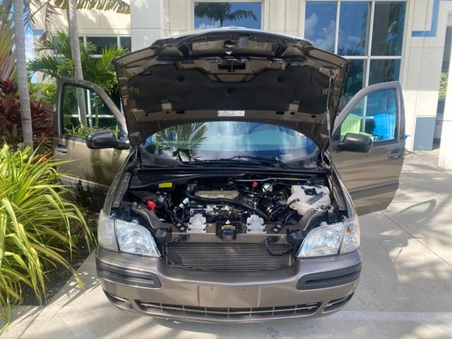 2005 Bronzemist Metallic /Neutral Chevrolet Venture LS LOW MILES 48,285 (1GNDV23E45D) with an 3.4L 3400 V6 SFI Engine engine, Automatic transmission, located at 4701 North Dixie Hwy, Pompano Beach, FL, 33064, (954) 422-2889, 26.240938, -80.123474 - OUR WEBPAGE FLORIDACARS1.COM HAS OVER 100 PHOTOS AND FREE CARFAX LINK 2005 Chevrolet Venture LS Van 3.4L V6 F Gasoline 26 MPG Front Wheel Drive Features ABS Brakes Air Conditioning Alloy Wheels AM/FM Stereo Automatic Transmission CD Audio Cloth Seats Cruise Control Parking Sensors Power Locks Roof R- Photo#17