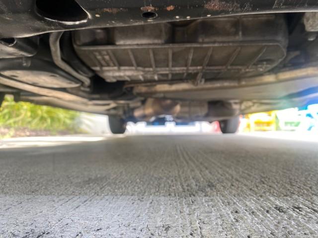 2005 Bronzemist Metallic /Neutral Chevrolet Venture LS LOW MILES 48,285 (1GNDV23E45D) with an 3.4L 3400 V6 SFI Engine engine, Automatic transmission, located at 4701 North Dixie Hwy, Pompano Beach, FL, 33064, (954) 422-2889, 26.240938, -80.123474 - OUR WEBPAGE FLORIDACARS1.COM HAS OVER 100 PHOTOS AND FREE CARFAX LINK 2005 Chevrolet Venture LS Van 3.4L V6 F Gasoline 26 MPG Front Wheel Drive Features ABS Brakes Air Conditioning Alloy Wheels AM/FM Stereo Automatic Transmission CD Audio Cloth Seats Cruise Control Parking Sensors Power Locks Roof R- Photo#21