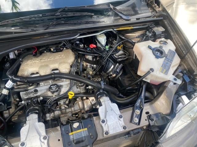 2005 Bronzemist Metallic /Neutral Chevrolet Venture LS LOW MILES 48,285 (1GNDV23E45D) with an 3.4L 3400 V6 SFI Engine engine, Automatic transmission, located at 4701 North Dixie Hwy, Pompano Beach, FL, 33064, (954) 422-2889, 26.240938, -80.123474 - OUR WEBPAGE FLORIDACARS1.COM HAS OVER 100 PHOTOS AND FREE CARFAX LINK 2005 Chevrolet Venture LS Van 3.4L V6 F Gasoline 26 MPG Front Wheel Drive Features ABS Brakes Air Conditioning Alloy Wheels AM/FM Stereo Automatic Transmission CD Audio Cloth Seats Cruise Control Parking Sensors Power Locks Roof R- Photo#25