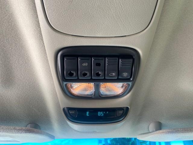2005 Bronzemist Metallic /Neutral Chevrolet Venture LS LOW MILES 48,285 (1GNDV23E45D) with an 3.4L 3400 V6 SFI Engine engine, Automatic transmission, located at 4701 North Dixie Hwy, Pompano Beach, FL, 33064, (954) 422-2889, 26.240938, -80.123474 - OUR WEBPAGE FLORIDACARS1.COM HAS OVER 100 PHOTOS AND FREE CARFAX LINK 2005 Chevrolet Venture LS Van 3.4L V6 F Gasoline 26 MPG Front Wheel Drive Features ABS Brakes Air Conditioning Alloy Wheels AM/FM Stereo Automatic Transmission CD Audio Cloth Seats Cruise Control Parking Sensors Power Locks Roof R- Photo#45