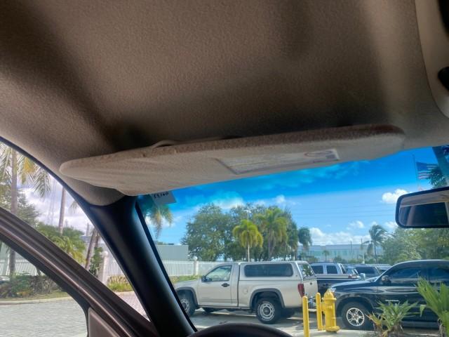 2005 Bronzemist Metallic /Neutral Chevrolet Venture LS LOW MILES 48,285 (1GNDV23E45D) with an 3.4L 3400 V6 SFI Engine engine, Automatic transmission, located at 4701 North Dixie Hwy, Pompano Beach, FL, 33064, (954) 422-2889, 26.240938, -80.123474 - OUR WEBPAGE FLORIDACARS1.COM HAS OVER 100 PHOTOS AND FREE CARFAX LINK 2005 Chevrolet Venture LS Van 3.4L V6 F Gasoline 26 MPG Front Wheel Drive Features ABS Brakes Air Conditioning Alloy Wheels AM/FM Stereo Automatic Transmission CD Audio Cloth Seats Cruise Control Parking Sensors Power Locks Roof R- Photo#46
