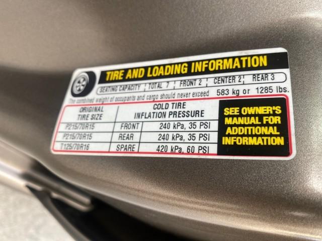 2005 Bronzemist Metallic /Neutral Chevrolet Venture LS LOW MILES 48,285 (1GNDV23E45D) with an 3.4L 3400 V6 SFI Engine engine, Automatic transmission, located at 4701 North Dixie Hwy, Pompano Beach, FL, 33064, (954) 422-2889, 26.240938, -80.123474 - OUR WEBPAGE FLORIDACARS1.COM HAS OVER 100 PHOTOS AND FREE CARFAX LINK 2005 Chevrolet Venture LS Van 3.4L V6 F Gasoline 26 MPG Front Wheel Drive Features ABS Brakes Air Conditioning Alloy Wheels AM/FM Stereo Automatic Transmission CD Audio Cloth Seats Cruise Control Parking Sensors Power Locks Roof R- Photo#52