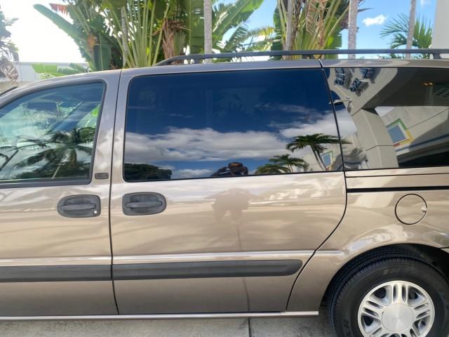 2005 Bronzemist Metallic /Neutral Chevrolet Venture LS LOW MILES 48,285 (1GNDV23E45D) with an 3.4L 3400 V6 SFI Engine engine, Automatic transmission, located at 4701 North Dixie Hwy, Pompano Beach, FL, 33064, (954) 422-2889, 26.240938, -80.123474 - OUR WEBPAGE FLORIDACARS1.COM HAS OVER 100 PHOTOS AND FREE CARFAX LINK 2005 Chevrolet Venture LS Van 3.4L V6 F Gasoline 26 MPG Front Wheel Drive Features ABS Brakes Air Conditioning Alloy Wheels AM/FM Stereo Automatic Transmission CD Audio Cloth Seats Cruise Control Parking Sensors Power Locks Roof R- Photo#53