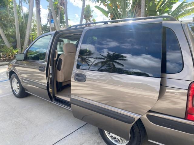 2005 Bronzemist Metallic /Neutral Chevrolet Venture LS LOW MILES 48,285 (1GNDV23E45D) with an 3.4L 3400 V6 SFI Engine engine, Automatic transmission, located at 4701 North Dixie Hwy, Pompano Beach, FL, 33064, (954) 422-2889, 26.240938, -80.123474 - OUR WEBPAGE FLORIDACARS1.COM HAS OVER 100 PHOTOS AND FREE CARFAX LINK 2005 Chevrolet Venture LS Van 3.4L V6 F Gasoline 26 MPG Front Wheel Drive Features ABS Brakes Air Conditioning Alloy Wheels AM/FM Stereo Automatic Transmission CD Audio Cloth Seats Cruise Control Parking Sensors Power Locks Roof R- Photo#55