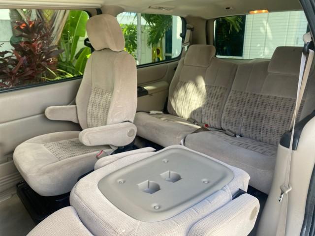 2005 Bronzemist Metallic /Neutral Chevrolet Venture LS LOW MILES 48,285 (1GNDV23E45D) with an 3.4L 3400 V6 SFI Engine engine, Automatic transmission, located at 4701 North Dixie Hwy, Pompano Beach, FL, 33064, (954) 422-2889, 26.240938, -80.123474 - OUR WEBPAGE FLORIDACARS1.COM HAS OVER 100 PHOTOS AND FREE CARFAX LINK 2005 Chevrolet Venture LS Van 3.4L V6 F Gasoline 26 MPG Front Wheel Drive Features ABS Brakes Air Conditioning Alloy Wheels AM/FM Stereo Automatic Transmission CD Audio Cloth Seats Cruise Control Parking Sensors Power Locks Roof R- Photo#57