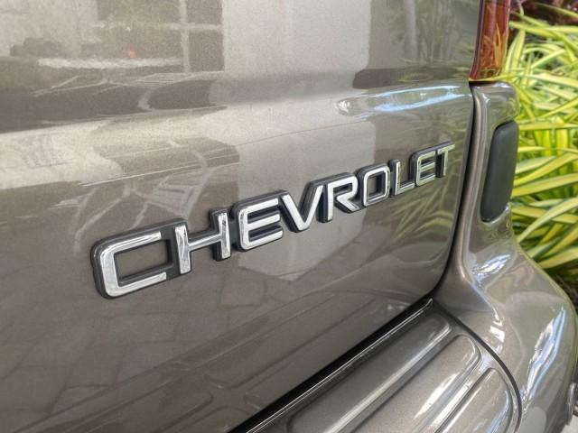 2005 Bronzemist Metallic /Neutral Chevrolet Venture LS LOW MILES 48,285 (1GNDV23E45D) with an 3.4L 3400 V6 SFI Engine engine, Automatic transmission, located at 4701 North Dixie Hwy, Pompano Beach, FL, 33064, (954) 422-2889, 26.240938, -80.123474 - OUR WEBPAGE FLORIDACARS1.COM HAS OVER 100 PHOTOS AND FREE CARFAX LINK 2005 Chevrolet Venture LS Van 3.4L V6 F Gasoline 26 MPG Front Wheel Drive Features ABS Brakes Air Conditioning Alloy Wheels AM/FM Stereo Automatic Transmission CD Audio Cloth Seats Cruise Control Parking Sensors Power Locks Roof R- Photo#68