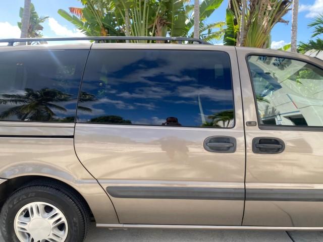 2005 Bronzemist Metallic /Neutral Chevrolet Venture LS LOW MILES 48,285 (1GNDV23E45D) with an 3.4L 3400 V6 SFI Engine engine, Automatic transmission, located at 4701 North Dixie Hwy, Pompano Beach, FL, 33064, (954) 422-2889, 26.240938, -80.123474 - OUR WEBPAGE FLORIDACARS1.COM HAS OVER 100 PHOTOS AND FREE CARFAX LINK 2005 Chevrolet Venture LS Van 3.4L V6 F Gasoline 26 MPG Front Wheel Drive Features ABS Brakes Air Conditioning Alloy Wheels AM/FM Stereo Automatic Transmission CD Audio Cloth Seats Cruise Control Parking Sensors Power Locks Roof R- Photo#88