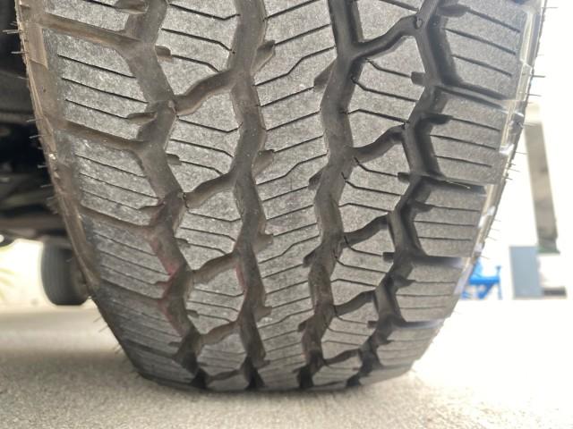 2008 Redfire Metallic /Medium Dk Flint Ford Ranger Sport LOW MILES 51,759 X CAB LOADED (1FTYR14U28P) with an 3.0L OHV V6 Engine engine, Automatic transmission, located at 4701 North Dixie Hwy, Pompano Beach, FL, 33064, (954) 422-2889, 26.240938, -80.123474 - OUR WEBPAGE FLORIDACARS1.COM HAS OVER 100 PHOTOS AND FREE CARFAX LINK 2008 Ford Ranger Sport Club Cab Pickup 3.0L V6 F Gasoline 20 MPG Rear Wheel Drive Features ABS Brakes Air Conditioning Alloy Wheels AM/FM Stereo Automatic Transmission Auxiliary Audio Input Bed Liner CD Audio Cloth Seats Power Loc- Photo#20