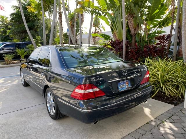 2004 Flint Mica /Ash Lexus LS 430 LOW MILES 79,700 1 OWNER (JTHBN36F740) with an 4.3L DOHC EFI 32-Valve V8 Engine engine, Automatic transmission, located at 4701 North Dixie Hwy, Pompano Beach, FL, 33064, (954) 422-2889, 26.240938, -80.123474 - OUR WEBPAGE FLORIDACARS1.COM HAS OVER 100 PHOTOS AND FREE CARFAX LINK 2004 Lexus LS 430 1 OWNER Sedan 4 DR 4.3L V8 F DOHC 32V Gasoline 25 MPG Rear Wheel Drive Features A/C Seat(s) ABS Brakes Air Conditioning Alloy Wheels AM/FM Stereo Automatic Transmission Cassette Player CD Audio Cruise Control Lea- Photo#5