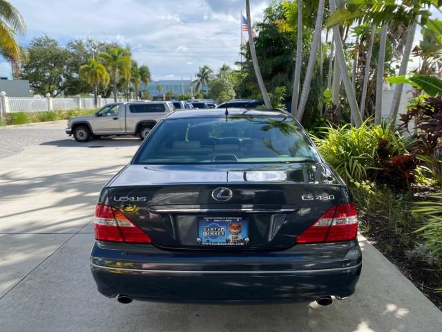 2004 Flint Mica /Ash Lexus LS 430 LOW MILES 79,700 1 OWNER (JTHBN36F740) with an 4.3L DOHC EFI 32-Valve V8 Engine engine, Automatic transmission, located at 4701 North Dixie Hwy, Pompano Beach, FL, 33064, (954) 422-2889, 26.240938, -80.123474 - OUR WEBPAGE FLORIDACARS1.COM HAS OVER 100 PHOTOS AND FREE CARFAX LINK 2004 Lexus LS 430 1 OWNER Sedan 4 DR 4.3L V8 F DOHC 32V Gasoline 25 MPG Rear Wheel Drive Features A/C Seat(s) ABS Brakes Air Conditioning Alloy Wheels AM/FM Stereo Automatic Transmission Cassette Player CD Audio Cruise Control Lea- Photo#6