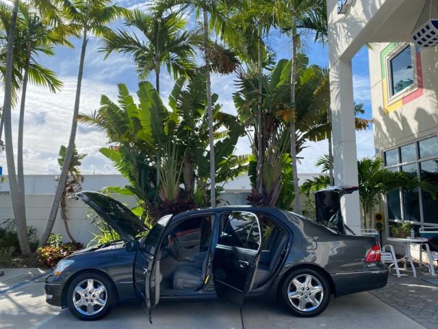 2004 Flint Mica /Ash Lexus LS 430 LOW MILES 79,700 1 OWNER (JTHBN36F740) with an 4.3L DOHC EFI 32-Valve V8 Engine engine, Automatic transmission, located at 4701 North Dixie Hwy, Pompano Beach, FL, 33064, (954) 422-2889, 26.240938, -80.123474 - OUR WEBPAGE FLORIDACARS1.COM HAS OVER 100 PHOTOS AND FREE CARFAX LINK 2004 Lexus LS 430 1 OWNER Sedan 4 DR 4.3L V8 F DOHC 32V Gasoline 25 MPG Rear Wheel Drive Features A/C Seat(s) ABS Brakes Air Conditioning Alloy Wheels AM/FM Stereo Automatic Transmission Cassette Player CD Audio Cruise Control Lea- Photo#8