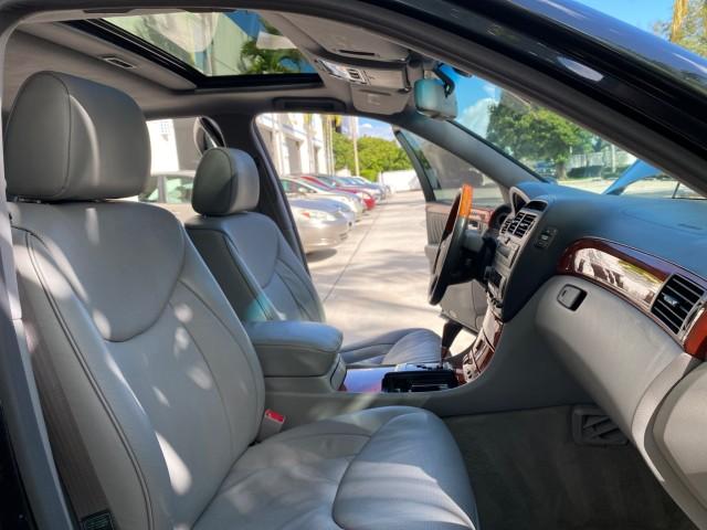 2004 Flint Mica /Ash Lexus LS 430 LOW MILES 79,700 1 OWNER (JTHBN36F740) with an 4.3L DOHC EFI 32-Valve V8 Engine engine, Automatic transmission, located at 4701 North Dixie Hwy, Pompano Beach, FL, 33064, (954) 422-2889, 26.240938, -80.123474 - OUR WEBPAGE FLORIDACARS1.COM HAS OVER 100 PHOTOS AND FREE CARFAX LINK 2004 Lexus LS 430 1 OWNER Sedan 4 DR 4.3L V8 F DOHC 32V Gasoline 25 MPG Rear Wheel Drive Features A/C Seat(s) ABS Brakes Air Conditioning Alloy Wheels AM/FM Stereo Automatic Transmission Cassette Player CD Audio Cruise Control Lea- Photo#12