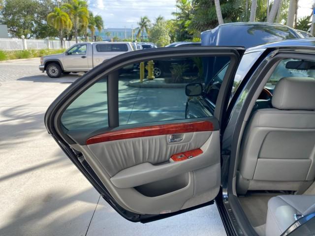 2004 Flint Mica /Ash Lexus LS 430 LOW MILES 79,700 1 OWNER (JTHBN36F740) with an 4.3L DOHC EFI 32-Valve V8 Engine engine, Automatic transmission, located at 4701 North Dixie Hwy, Pompano Beach, FL, 33064, (954) 422-2889, 26.240938, -80.123474 - OUR WEBPAGE FLORIDACARS1.COM HAS OVER 100 PHOTOS AND FREE CARFAX LINK 2004 Lexus LS 430 1 OWNER Sedan 4 DR 4.3L V8 F DOHC 32V Gasoline 25 MPG Rear Wheel Drive Features A/C Seat(s) ABS Brakes Air Conditioning Alloy Wheels AM/FM Stereo Automatic Transmission Cassette Player CD Audio Cruise Control Lea- Photo#13