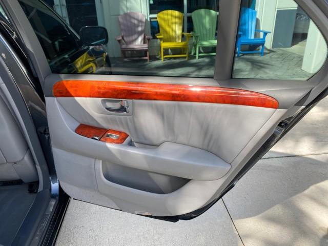 2004 Flint Mica /Ash Lexus LS 430 LOW MILES 79,700 1 OWNER (JTHBN36F740) with an 4.3L DOHC EFI 32-Valve V8 Engine engine, Automatic transmission, located at 4701 North Dixie Hwy, Pompano Beach, FL, 33064, (954) 422-2889, 26.240938, -80.123474 - OUR WEBPAGE FLORIDACARS1.COM HAS OVER 100 PHOTOS AND FREE CARFAX LINK 2004 Lexus LS 430 1 OWNER Sedan 4 DR 4.3L V8 F DOHC 32V Gasoline 25 MPG Rear Wheel Drive Features A/C Seat(s) ABS Brakes Air Conditioning Alloy Wheels AM/FM Stereo Automatic Transmission Cassette Player CD Audio Cruise Control Lea- Photo#85