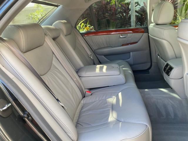 2004 Flint Mica /Ash Lexus LS 430 LOW MILES 79,700 1 OWNER (JTHBN36F740) with an 4.3L DOHC EFI 32-Valve V8 Engine engine, Automatic transmission, located at 4701 North Dixie Hwy, Pompano Beach, FL, 33064, (954) 422-2889, 26.240938, -80.123474 - OUR WEBPAGE FLORIDACARS1.COM HAS OVER 100 PHOTOS AND FREE CARFAX LINK 2004 Lexus LS 430 1 OWNER Sedan 4 DR 4.3L V8 F DOHC 32V Gasoline 25 MPG Rear Wheel Drive Features A/C Seat(s) ABS Brakes Air Conditioning Alloy Wheels AM/FM Stereo Automatic Transmission Cassette Player CD Audio Cruise Control Lea- Photo#86