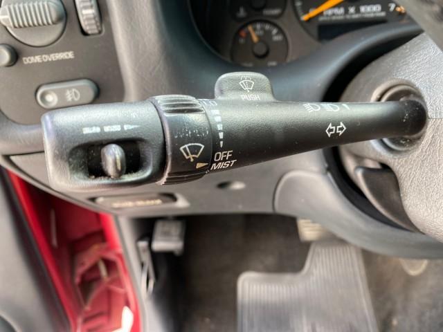 2000 Dark Cherry Red Metallic /Medium Gray Chevrolet S-10 LS LOW MILES 74,811 X CAB (1GCCS1956Y8) with an 2.2L Vortec 1000 SFI Gas/ethanol Flex-Fuel L4 Engine engine, Automatic transmission, located at 4701 North Dixie Hwy, Pompano Beach, FL, 33064, (954) 422-2889, 26.240938, -80.123474 - OUR WEBPAGE FLORIDACARS1.COM HAS OVER 100 PHOTOS AND FREE CARFAX LINK 2000 Chevrolet S-10 Club Cab Pickup 2.2L I4 F Flex Fuel 29 MPG Rear Wheel Drive Features ABS Brakes Air Conditioning Alloy Wheels AM/FM Stereo Automatic Transmission CD Audio Cloth Seats Cruise Control 2000 Chevrolet S-10 Extended- Photo#35