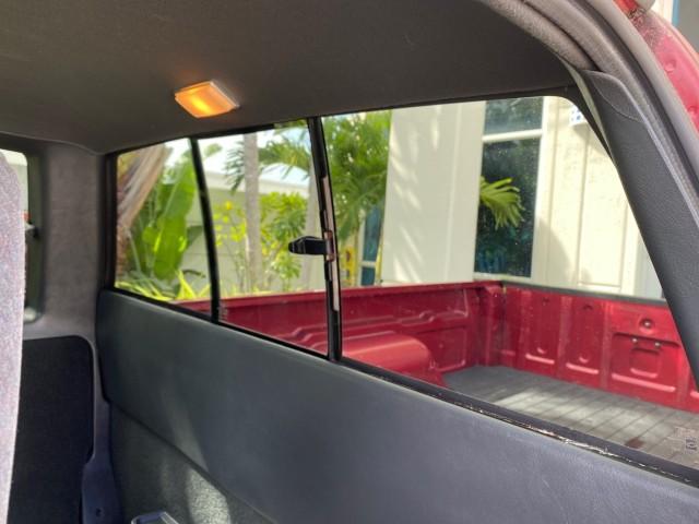 2000 Dark Cherry Red Metallic /Medium Gray Chevrolet S-10 LS LOW MILES 74,811 X CAB (1GCCS1956Y8) with an 2.2L Vortec 1000 SFI Gas/ethanol Flex-Fuel L4 Engine engine, Automatic transmission, located at 4701 North Dixie Hwy, Pompano Beach, FL, 33064, (954) 422-2889, 26.240938, -80.123474 - OUR WEBPAGE FLORIDACARS1.COM HAS OVER 100 PHOTOS AND FREE CARFAX LINK 2000 Chevrolet S-10 Club Cab Pickup 2.2L I4 F Flex Fuel 29 MPG Rear Wheel Drive Features ABS Brakes Air Conditioning Alloy Wheels AM/FM Stereo Automatic Transmission CD Audio Cloth Seats Cruise Control 2000 Chevrolet S-10 Extended- Photo#49