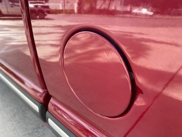 2000 Dark Cherry Red Metallic /Medium Gray Chevrolet S-10 LS LOW MILES 74,811 X CAB (1GCCS1956Y8) with an 2.2L Vortec 1000 SFI Gas/ethanol Flex-Fuel L4 Engine engine, Automatic transmission, located at 4701 North Dixie Hwy, Pompano Beach, FL, 33064, (954) 422-2889, 26.240938, -80.123474 - OUR WEBPAGE FLORIDACARS1.COM HAS OVER 100 PHOTOS AND FREE CARFAX LINK 2000 Chevrolet S-10 Club Cab Pickup 2.2L I4 F Flex Fuel 29 MPG Rear Wheel Drive Features ABS Brakes Air Conditioning Alloy Wheels AM/FM Stereo Automatic Transmission CD Audio Cloth Seats Cruise Control 2000 Chevrolet S-10 Extended- Photo#52