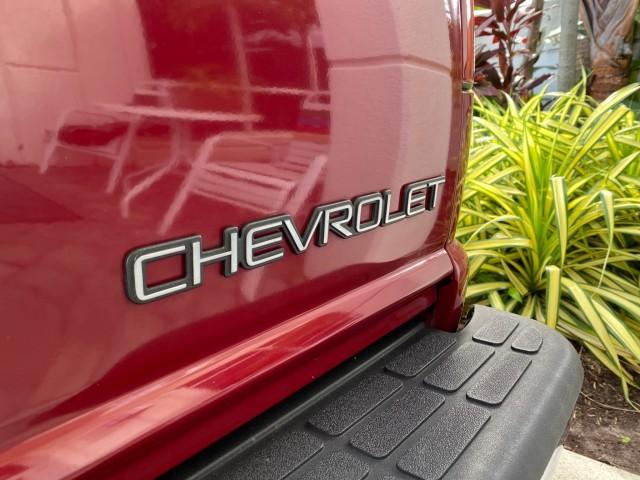 2000 Dark Cherry Red Metallic /Medium Gray Chevrolet S-10 LS LOW MILES 74,811 X CAB (1GCCS1956Y8) with an 2.2L Vortec 1000 SFI Gas/ethanol Flex-Fuel L4 Engine engine, Automatic transmission, located at 4701 North Dixie Hwy, Pompano Beach, FL, 33064, (954) 422-2889, 26.240938, -80.123474 - OUR WEBPAGE FLORIDACARS1.COM HAS OVER 100 PHOTOS AND FREE CARFAX LINK 2000 Chevrolet S-10 Club Cab Pickup 2.2L I4 F Flex Fuel 29 MPG Rear Wheel Drive Features ABS Brakes Air Conditioning Alloy Wheels AM/FM Stereo Automatic Transmission CD Audio Cloth Seats Cruise Control 2000 Chevrolet S-10 Extended- Photo#65