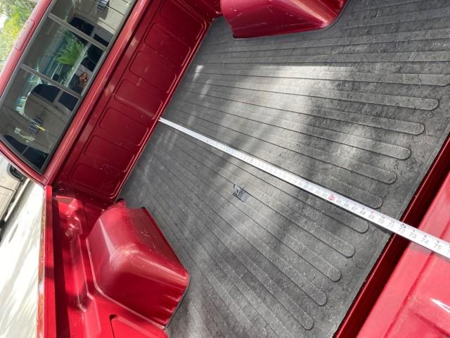 2000 Dark Cherry Red Metallic /Medium Gray Chevrolet S-10 LS LOW MILES 74,811 X CAB (1GCCS1956Y8) with an 2.2L Vortec 1000 SFI Gas/ethanol Flex-Fuel L4 Engine engine, Automatic transmission, located at 4701 North Dixie Hwy, Pompano Beach, FL, 33064, (954) 422-2889, 26.240938, -80.123474 - OUR WEBPAGE FLORIDACARS1.COM HAS OVER 100 PHOTOS AND FREE CARFAX LINK 2000 Chevrolet S-10 Club Cab Pickup 2.2L I4 F Flex Fuel 29 MPG Rear Wheel Drive Features ABS Brakes Air Conditioning Alloy Wheels AM/FM Stereo Automatic Transmission CD Audio Cloth Seats Cruise Control 2000 Chevrolet S-10 Extended- Photo#68