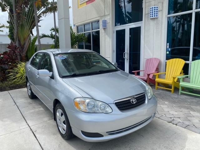 2008 Silver Streak Mica /Stone Toyota Corolla LE LOW MILES 36,131 1 OWNER (1NXBR32E08Z) with an 1.8L DOHC SFI 16-Valve VVT-i 4-Cyl Engine engine, Automatic transmission, located at 4701 North Dixie Hwy, Pompano Beach, FL, 33064, (954) 422-2889, 26.240938, -80.123474 - OUR WEBPAGE FLORIDACARS1.COM HAS OVER 100 PHOTOS AND FREE CARFAX LINK 2008 Toyota Corolla S 1 OWNER Sedan 4 DR 1.8L I4 F DOHC 16V Gasoline 41 MPG Front Wheel Drive Features Air Conditioning AM/FM Stereo Automatic Transmission CD Audio Cloth Seats Cruise Control Power Locks Power Mirrors Power Window- Photo#1