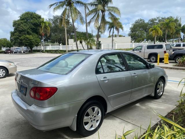 2008 Silver Streak Mica /Stone Toyota Corolla LE LOW MILES 36,131 1 OWNER (1NXBR32E08Z) with an 1.8L DOHC SFI 16-Valve VVT-i 4-Cyl Engine engine, Automatic transmission, located at 4701 North Dixie Hwy, Pompano Beach, FL, 33064, (954) 422-2889, 26.240938, -80.123474 - OUR WEBPAGE FLORIDACARS1.COM HAS OVER 100 PHOTOS AND FREE CARFAX LINK 2008 Toyota Corolla S 1 OWNER Sedan 4 DR 1.8L I4 F DOHC 16V Gasoline 41 MPG Front Wheel Drive Features Air Conditioning AM/FM Stereo Automatic Transmission CD Audio Cloth Seats Cruise Control Power Locks Power Mirrors Power Window- Photo#7